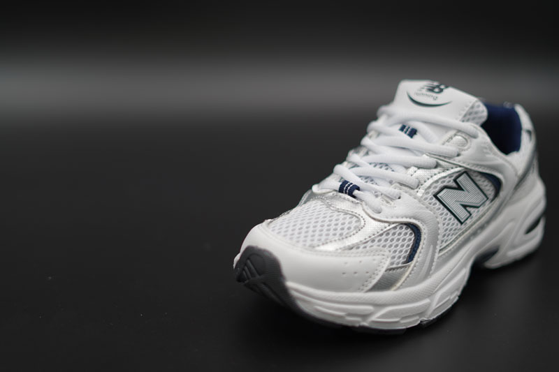 skyshoes-nb530-white-navy08